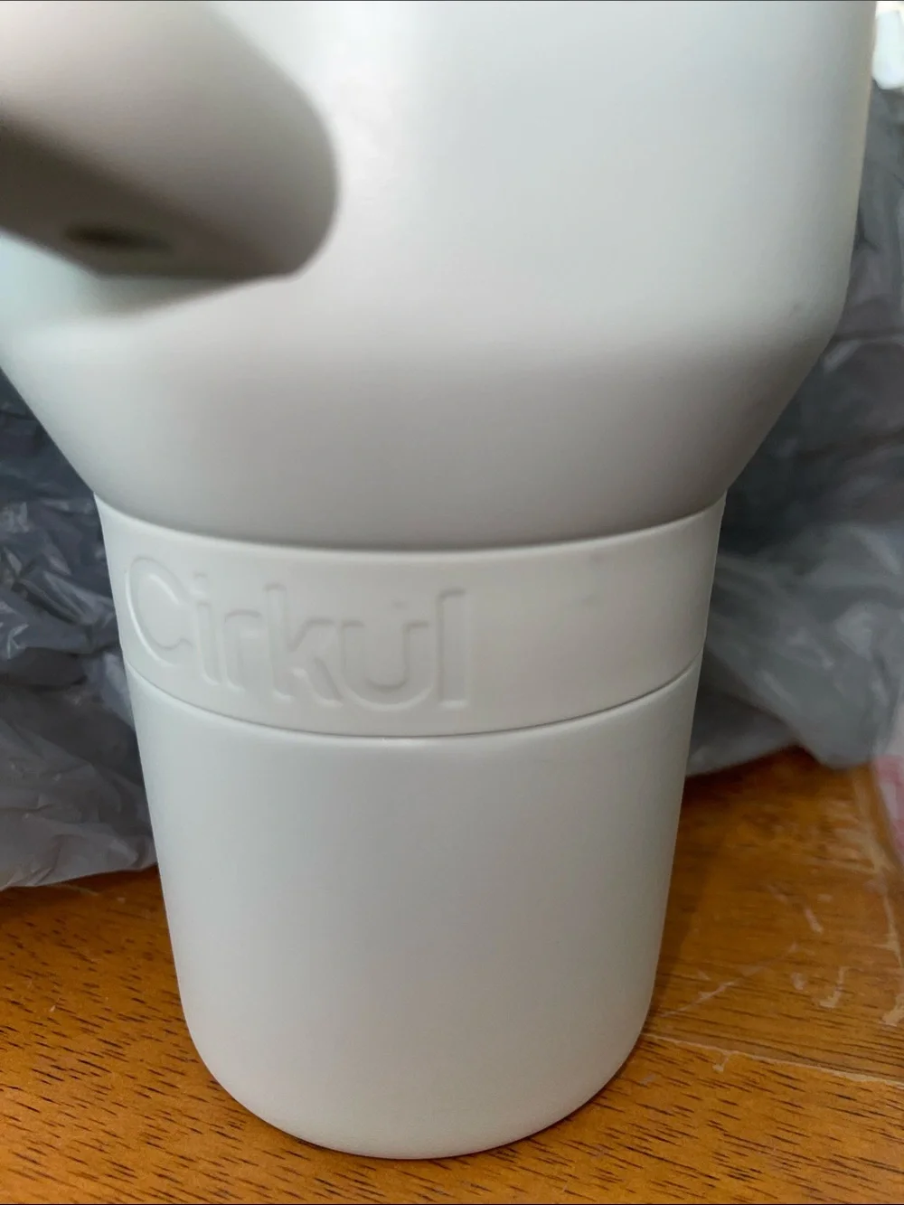 Cirkul 40 oz White Straw Sip Stainless Steel Tumbler